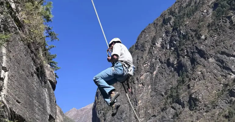 Combining Trekking and Rock Climbing in the Annapurna Region Combining Trekking and Rock Climbing in the Annapurna Region
